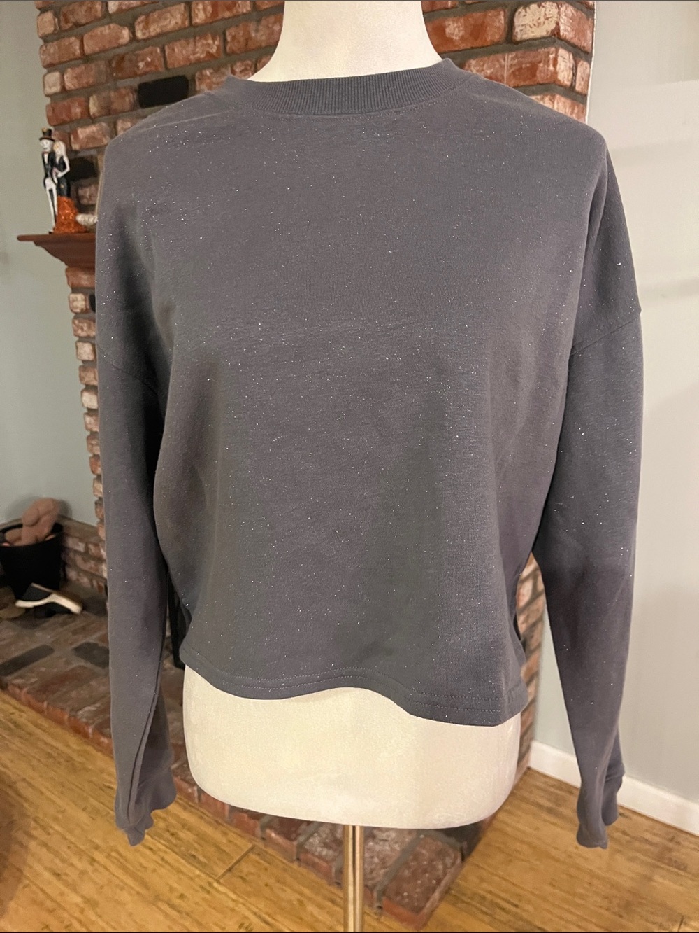 Vinyl Icons Sparkle Charcoal Crewneck Sweater - Women's